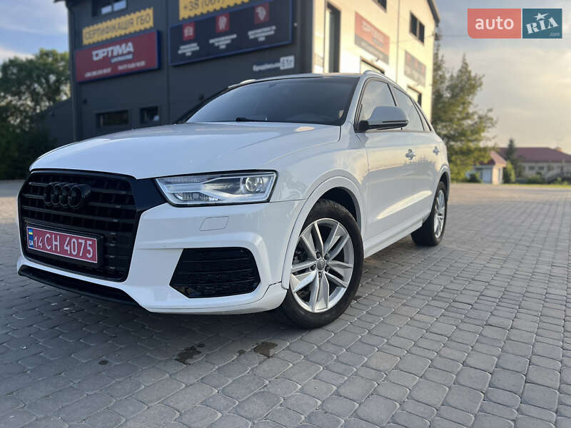 Внедорожник / Кроссовер Audi Q3 2017 в Тернополе