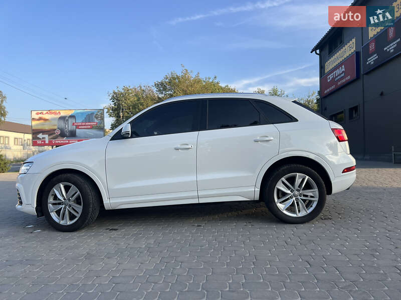 Внедорожник / Кроссовер Audi Q3 2017 в Тернополе