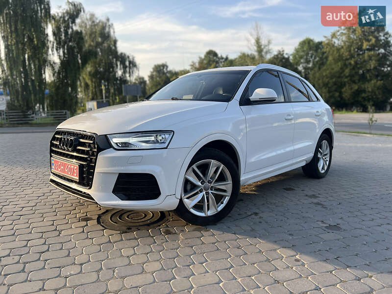Внедорожник / Кроссовер Audi Q3 2017 в Тернополе