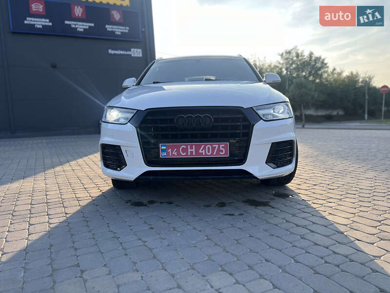 Внедорожник / Кроссовер Audi Q3 2017 в Тернополе