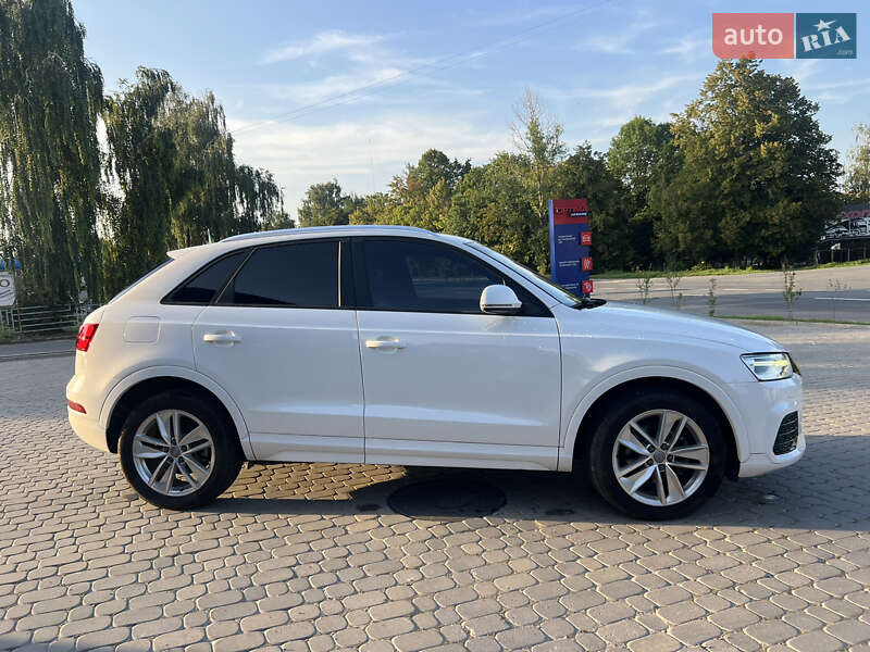 Внедорожник / Кроссовер Audi Q3 2017 в Тернополе
