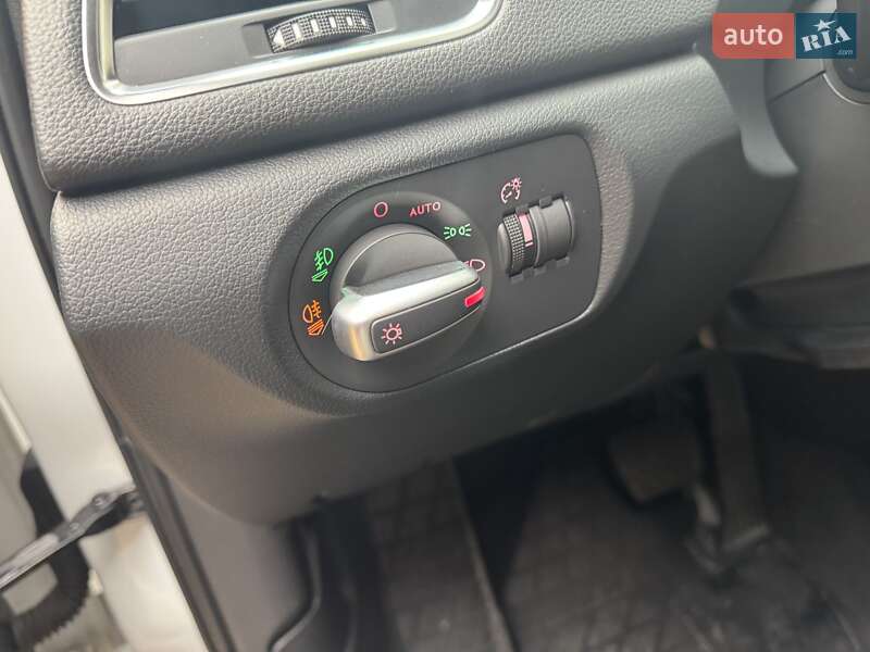 Позашляховик / Кросовер Audi Q3 2012 в Харкові фото 16 Позашляховик / Кросовер Audi Q3 2012 в Харкові