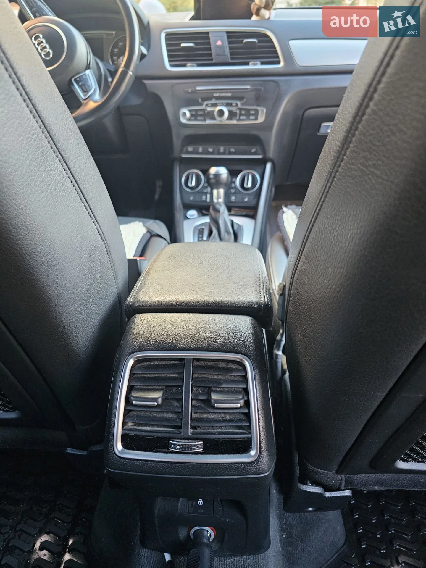 2018 Audi Q3 - мініатюра 16