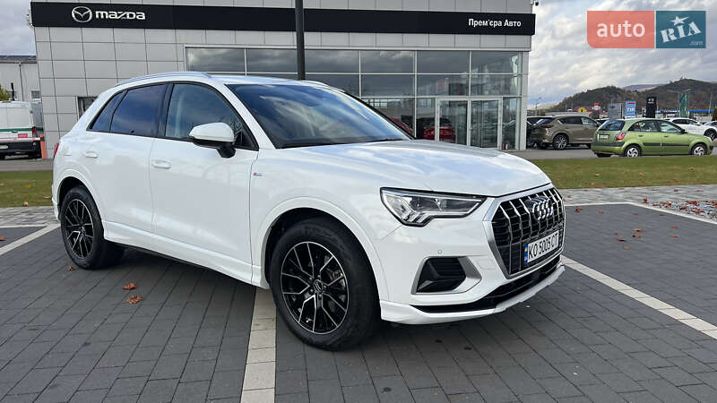 Позашляховик / Кросовер Audi Q3 2022 в Мукачевому