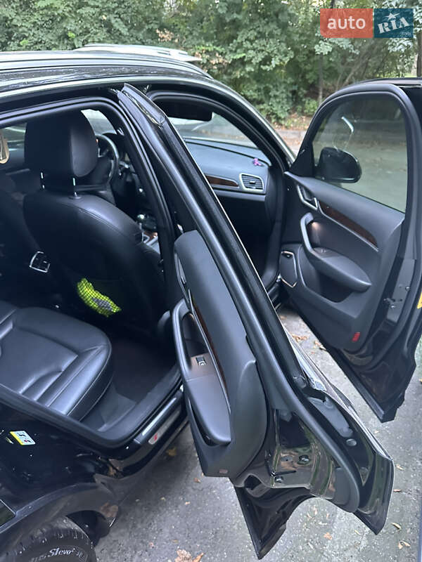 Позашляховик / Кросовер Audi Q3 2018 в Дніпрі фото 5 Позашляховик / Кросовер Audi Q3 2018 в Дніпрі