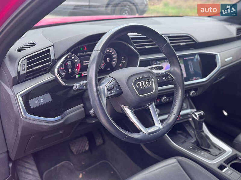 Внедорожник / Кроссовер Audi Q3 2019 в Вижнице