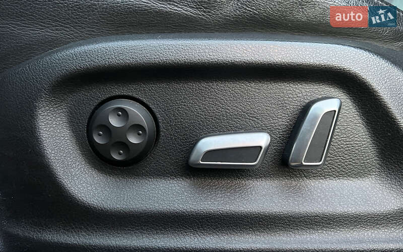 Внедорожник / Кроссовер Audi Q3 2016 в Львове фото 19 Внедорожник / Кроссовер Audi Q3 2016 в Львове