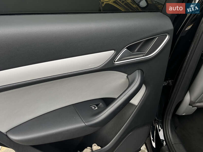 Позашляховик / Кросовер Audi Q3 2016 в Києві фото 14 Позашляховик / Кросовер Audi Q3 2016 в Києві