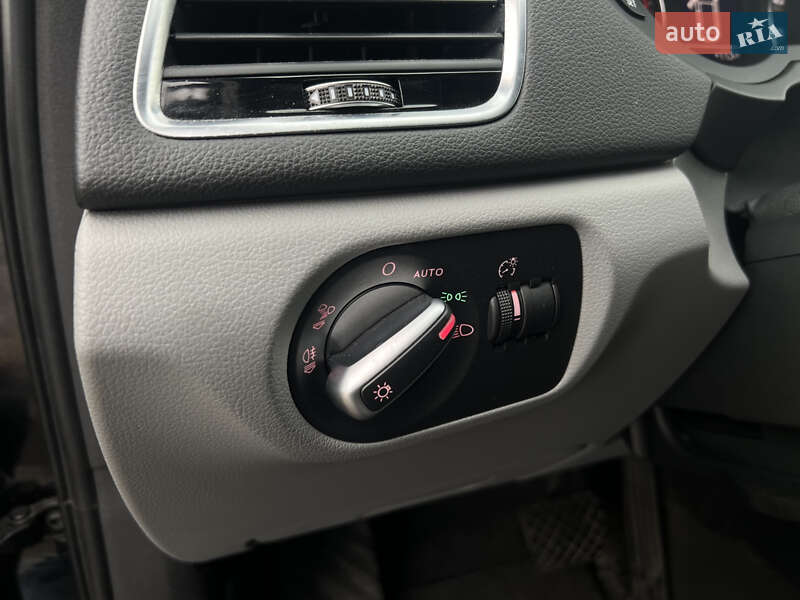 Позашляховик / Кросовер Audi Q3 2016 в Києві фото 26 Позашляховик / Кросовер Audi Q3 2016 в Києві