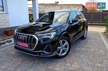 Внедорожник / Кроссовер Audi Q3 2019 в Стрые