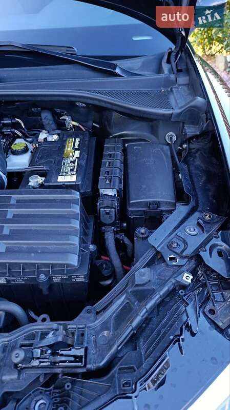 Внедорожник / Кроссовер Audi Q3 2019 в Стрые