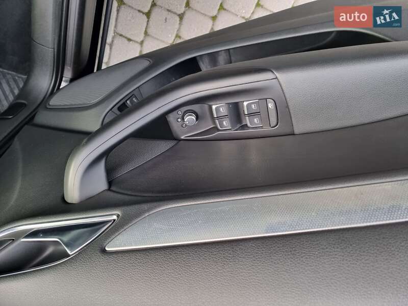 Позашляховик / Кросовер Audi Q3 2016 в Мукачевому фото 19 Позашляховик / Кросовер Audi Q3 2016 в Мукачевому