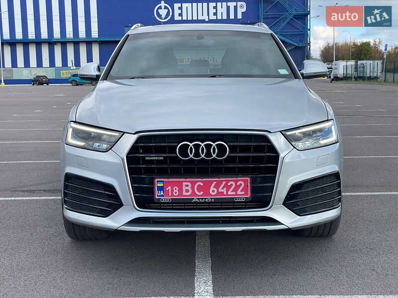 Внедорожник / Кроссовер Audi Q3 2016 в Ровно