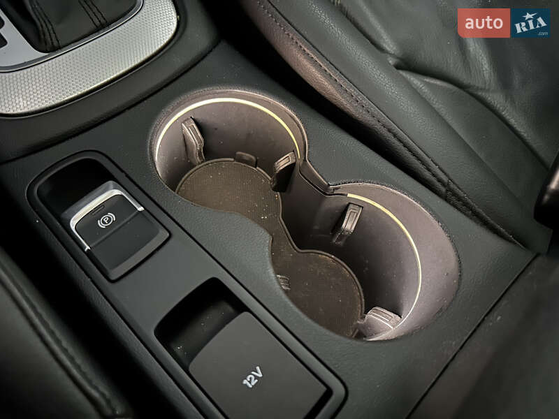 Позашляховик / Кросовер Audi Q3 2014 в Ужгороді фото 49 Позашляховик / Кросовер Audi Q3 2014 в Ужгороді