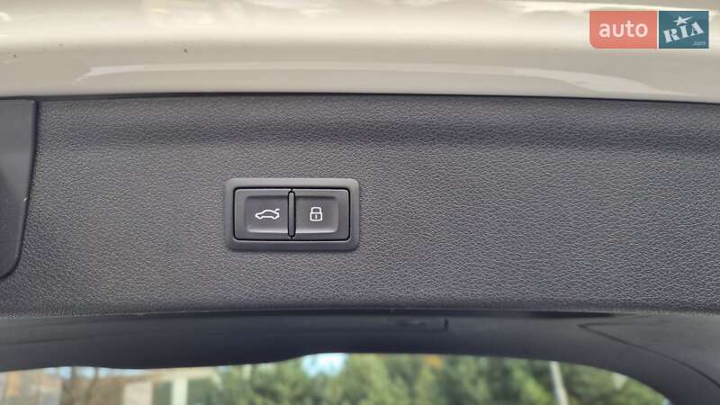 Внедорожник / Кроссовер Audi Q3 2016 в Луцке