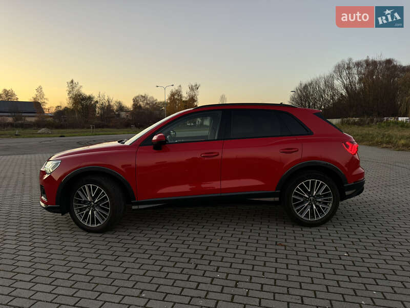 Позашляховик / Кросовер Audi Q3 2021 в Львові