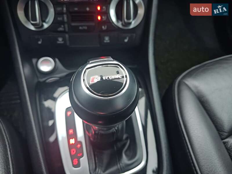 Внедорожник / Кроссовер Audi Q3 2014 в Бердичеве