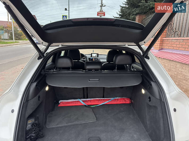 Позашляховик / Кросовер Audi Q3 2017 в Одесі