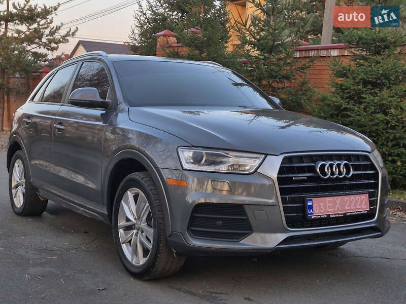 Позашляховик / Кросовер Audi Q3 2016 в Львові