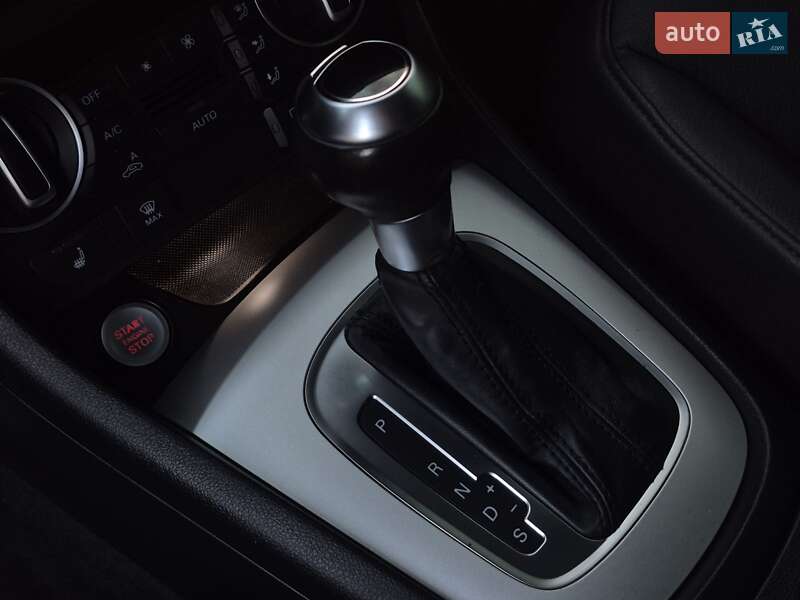 Позашляховик / Кросовер Audi Q3 2016 в Львові