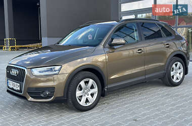 Позашляховик / Кросовер Audi Q3 2012 в Тернополі