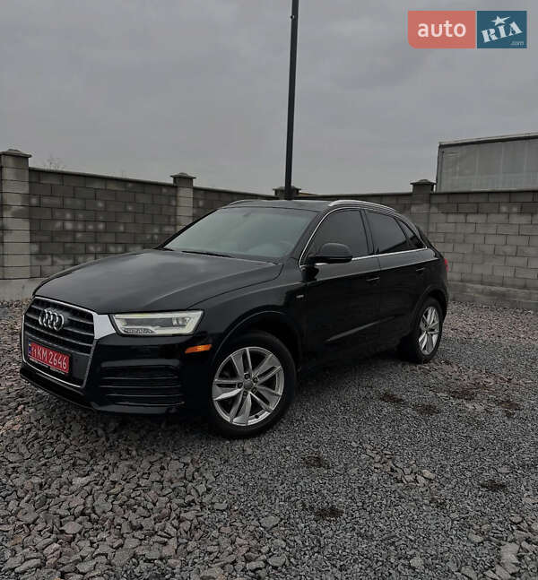 Внедорожник / Кроссовер Audi Q3 2017 в Ровно фото Внедорожник / Кроссовер Audi Q3 2017 в Ровно