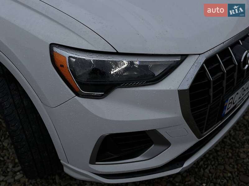 Внедорожник / Кроссовер Audi Q3 2020 в Стрые