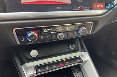 Внедорожник / Кроссовер Audi Q3 2020 в Ровно