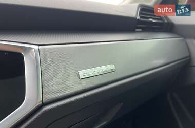 Внедорожник / Кроссовер Audi Q3 2020 в Ровно