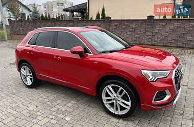 Внедорожник / Кроссовер Audi Q3 2020 в Ровно