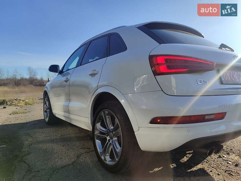 Внедорожник / Кроссовер Audi Q3 2018 в Луцке