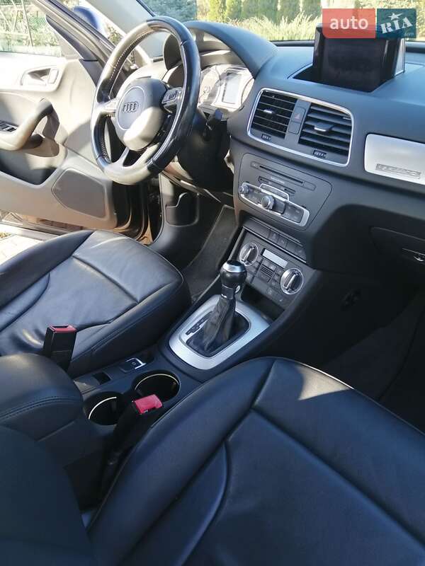 Позашляховик / Кросовер Audi Q3 2014 в Павлограді фото 6 Позашляховик / Кросовер Audi Q3 2014 в Павлограді