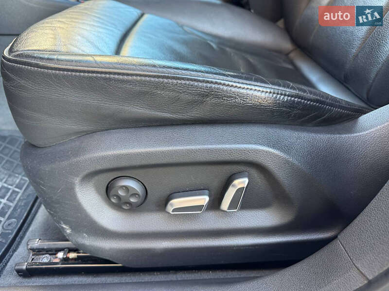 Позашляховик / Кросовер Audi Q3 2015 в Одесі