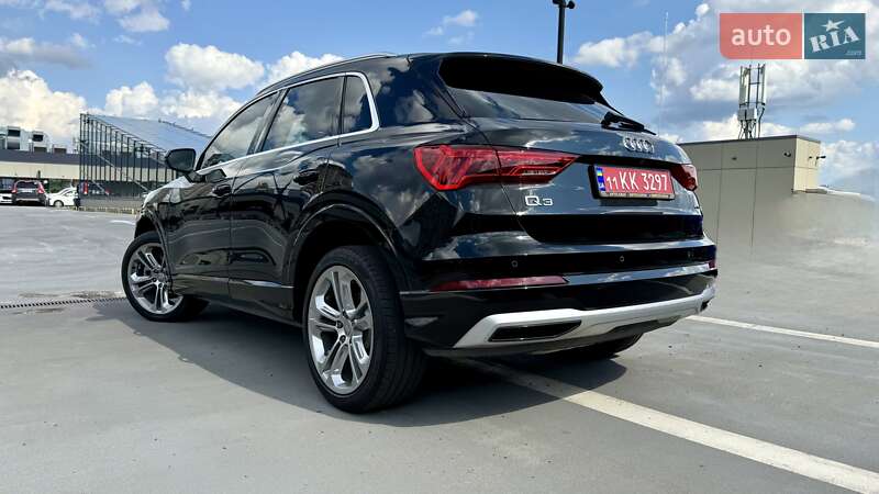Позашляховик / Кросовер Audi Q3 2021 в Києві фото 3 Позашляховик / Кросовер Audi Q3 2021 в Києві