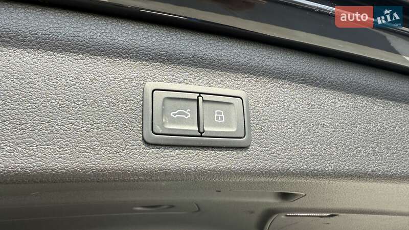 Позашляховик / Кросовер Audi Q3 2021 в Києві фото 31 Позашляховик / Кросовер Audi Q3 2021 в Києві