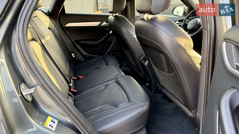 Позашляховик / Кросовер Audi Q3 2017 в Києві