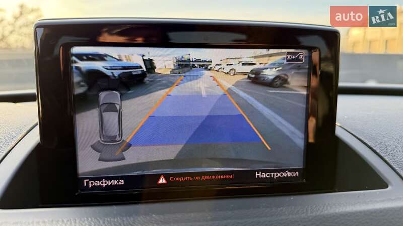 Позашляховик / Кросовер Audi Q3 2017 в Києві