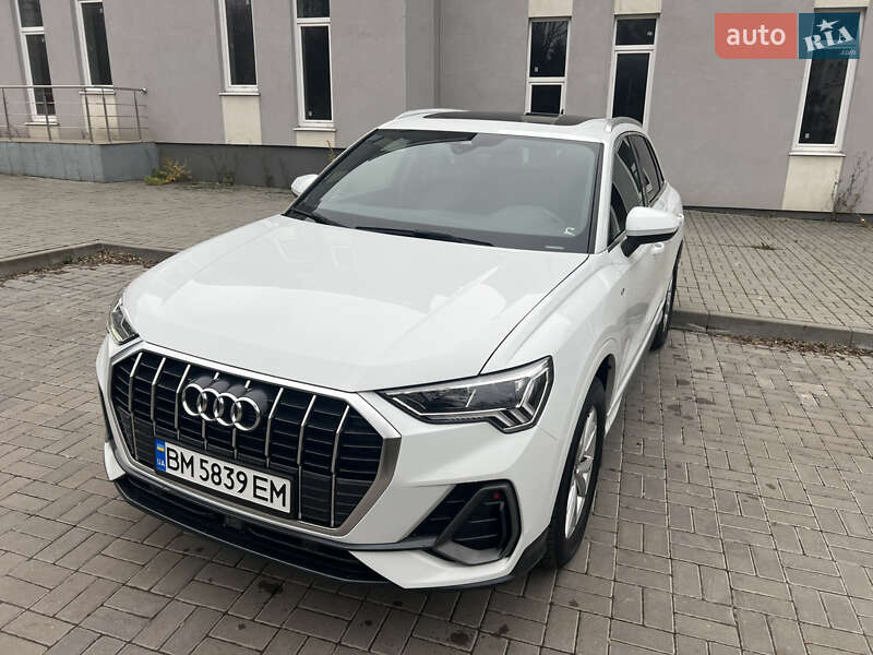 Позашляховик / Кросовер Audi Q3 2023 в Сумах фото 14 Позашляховик / Кросовер Audi Q3 2023 в Сумах