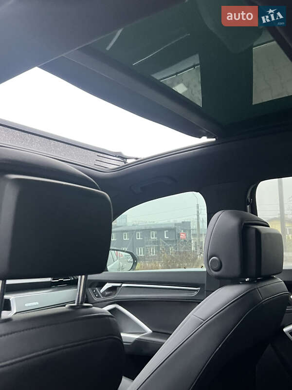 Позашляховик / Кросовер Audi Q3 2021 в Львові фото 9 Позашляховик / Кросовер Audi Q3 2021 в Львові