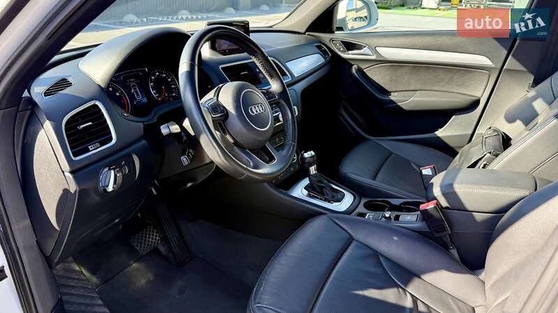 Позашляховик / Кросовер Audi Q3 2018 в Києві