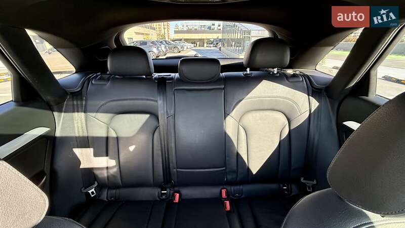 Позашляховик / Кросовер Audi Q3 2018 в Києві