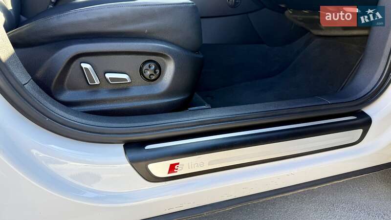 Позашляховик / Кросовер Audi Q3 2018 в Києві