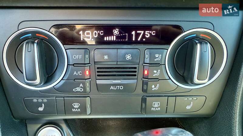 Позашляховик / Кросовер Audi Q3 2018 в Києві