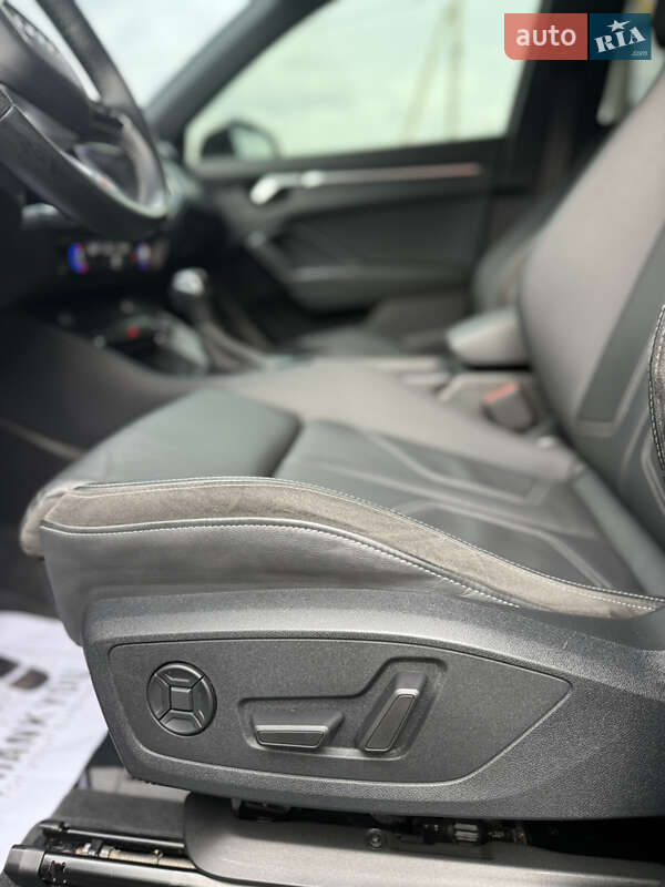 Позашляховик / Кросовер Audi Q3 2020 в Шепетівці фото 16 Позашляховик / Кросовер Audi Q3 2020 в Шепетівці