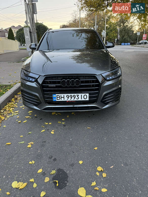 Позашляховик / Кросовер Audi Q3 2017 в Одесі