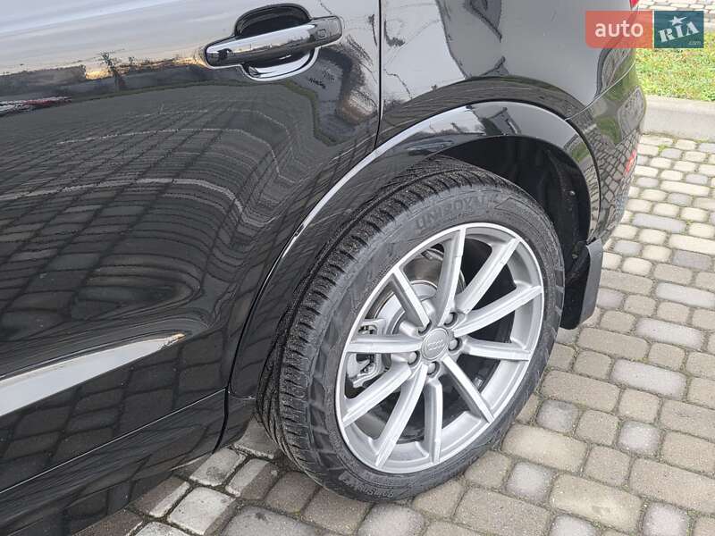 Позашляховик / Кросовер Audi Q3 2018 в Івано-Франківську
