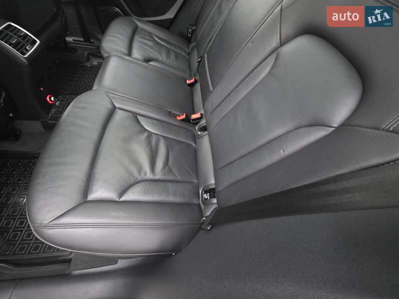 Позашляховик / Кросовер Audi Q3 2018 в Івано-Франківську