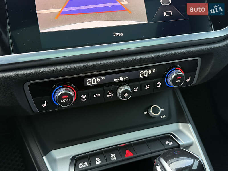 Позашляховик / Кросовер Audi Q3 2021 в Києві фото 22 Позашляховик / Кросовер Audi Q3 2021 в Києві