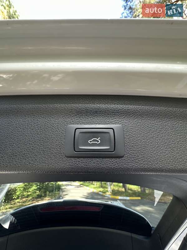 Внедорожник / Кроссовер Audi Q3 2019 в Белогородке фото 15 Внедорожник / Кроссовер Audi Q3 2019 в Белогородке