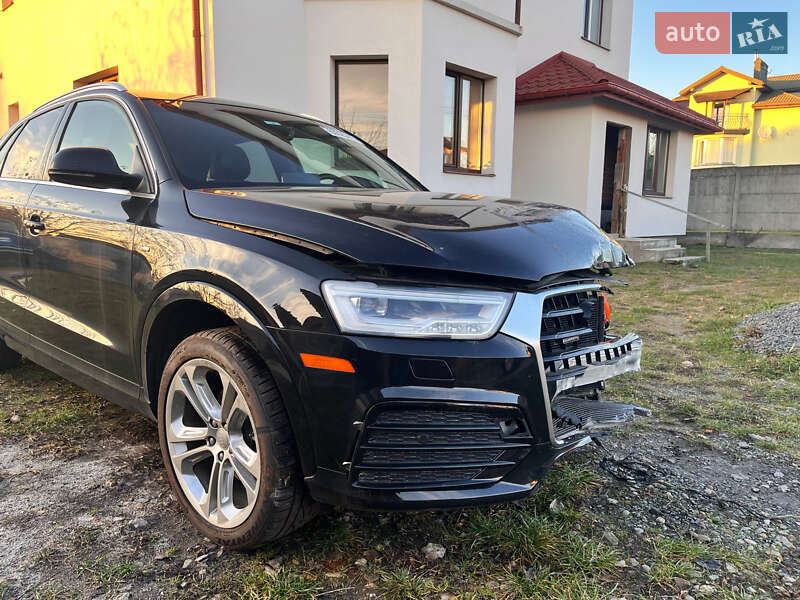 Внедорожник / Кроссовер Audi Q3 2016 в Львове